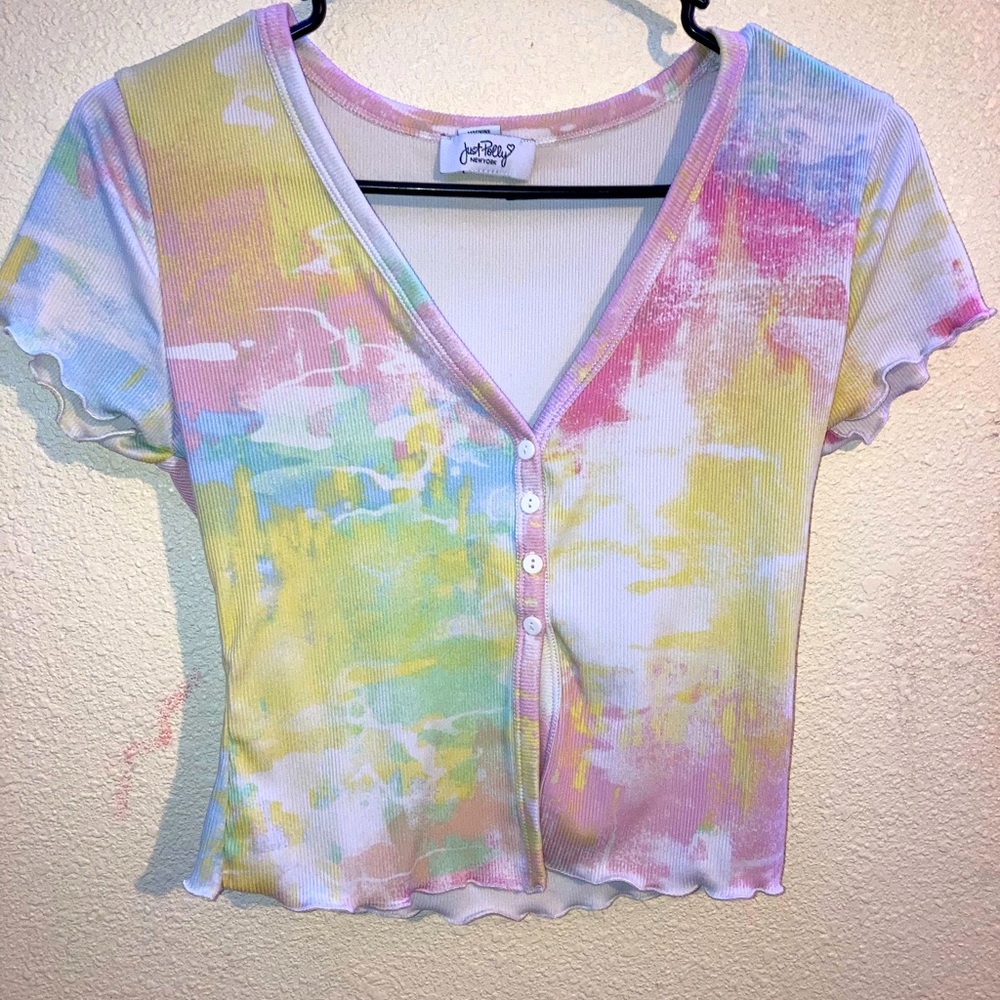 Tie die crop top ruffled